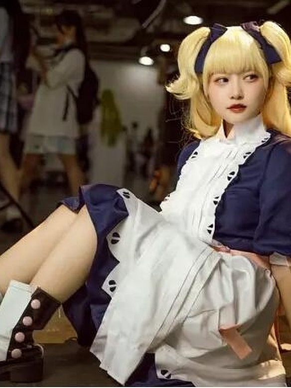 Evahair SHADOWS HOUSE mian character エミリコ cosplay costume