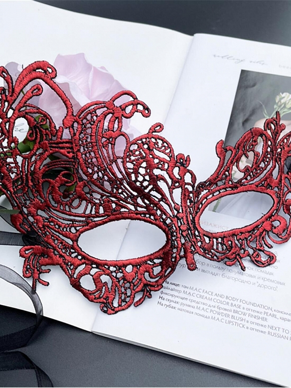 Evahair 2021 New Style 6 Colors Selective Hollowed-Out Halloween Mysterious Mask