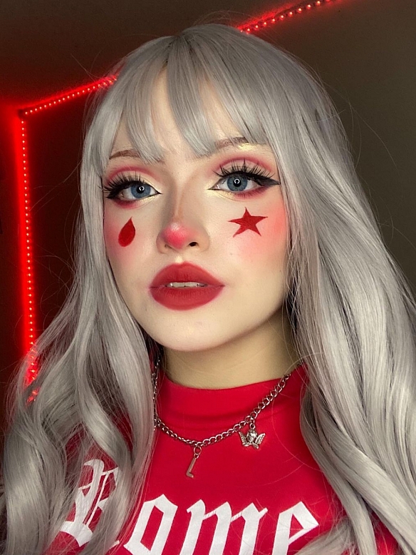 Evahair Grayish White Long Wavy Synthetic Wig with Bangs