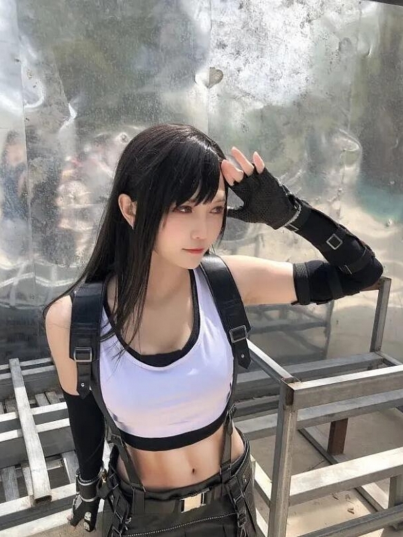 Evahair Final Fantasy VII Remastered Tifa cosplay costume